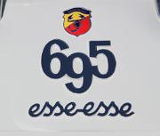 aa_Abarth 695 SS badgeb