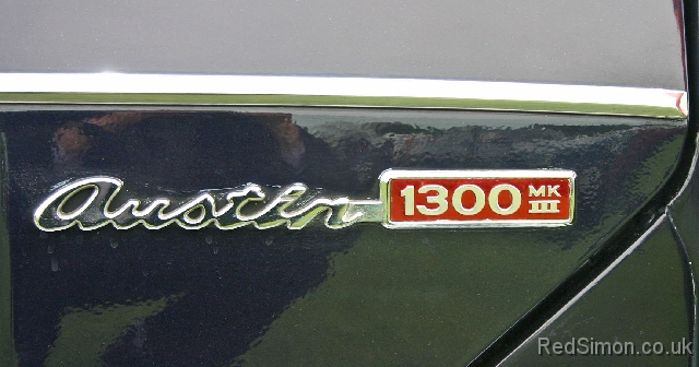 b_Austin 1300 MkIII badge