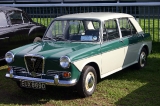 Wolseley 1100 front