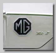aa_MG 1300 MkII 2door badges