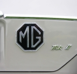  MG 1300 MkII 2door - badge