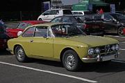 Alfa Romeo 1750 GTV front