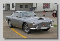 Aston Martin DB4 Series II fronts