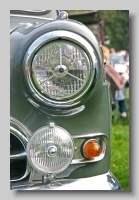 l_Austin A105 Vanden-Plas lamp