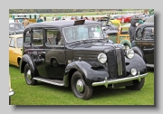 Austin FX3 Taxi frontd