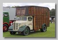 Austin K2 1948 Jennings front