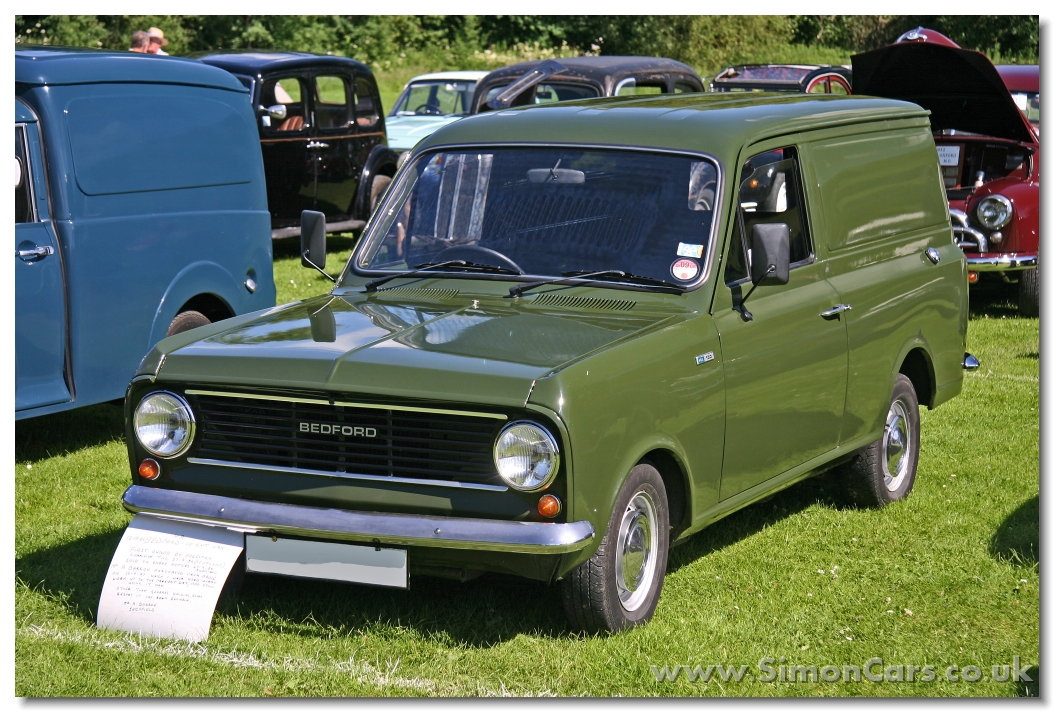 http://www.simoncars.co.uk/bedford/slides/Bedford%20HA%20130%20Van%20front%201981.jpg