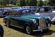 Bentley MkVI 1949 HJM front