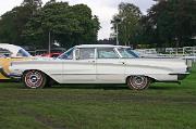 Buick Invicta 1960 4-door hardtop side