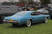 Buick Riviera 1966 GS rear