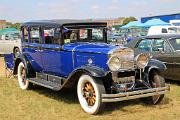 Cadillac 341A 1928 4-door Sedan front