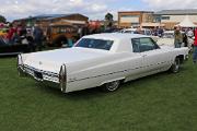 Cadillac Coupe deVille 1968 rear