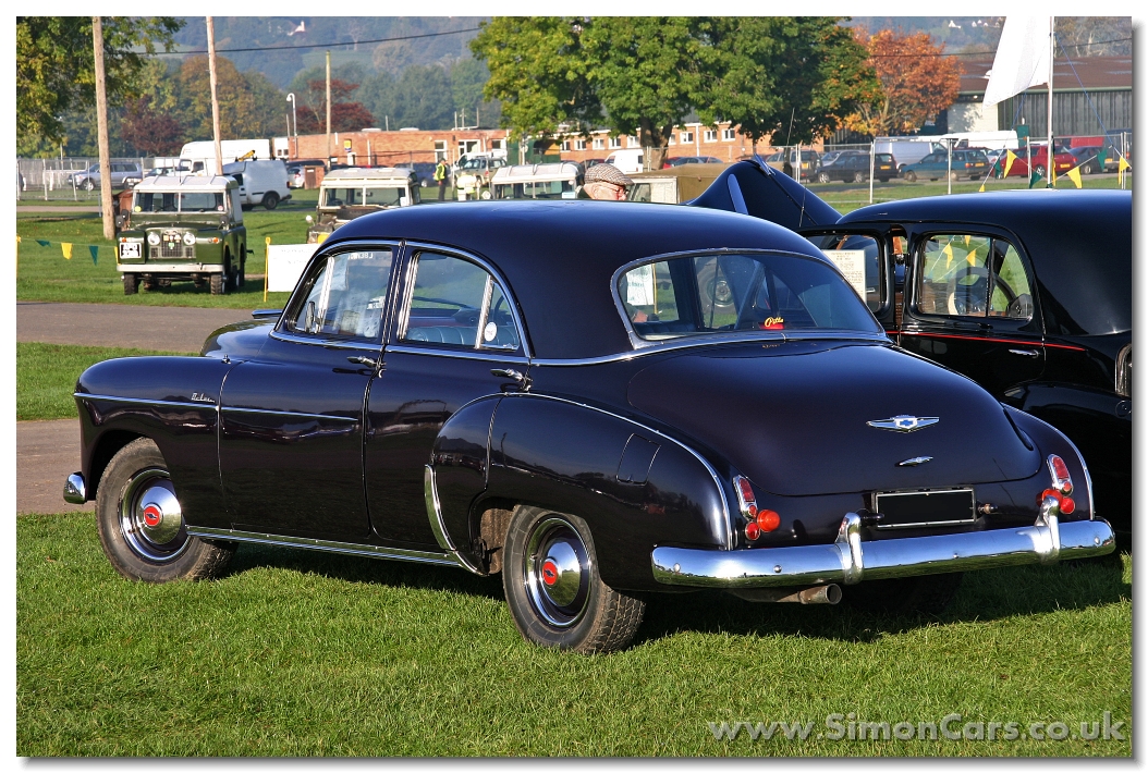 1949-Chevrolet-Deluxe-4-Door 49 Chevrolet 2 Dr Deluxe http://www.pic2fly.com/49-Chevrolet-2-Dr ...