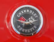 aa Chevrolet Corvette 1962 badgeb