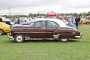 s Chevrolet Styleline Deluxe 1952 4-door sedan side