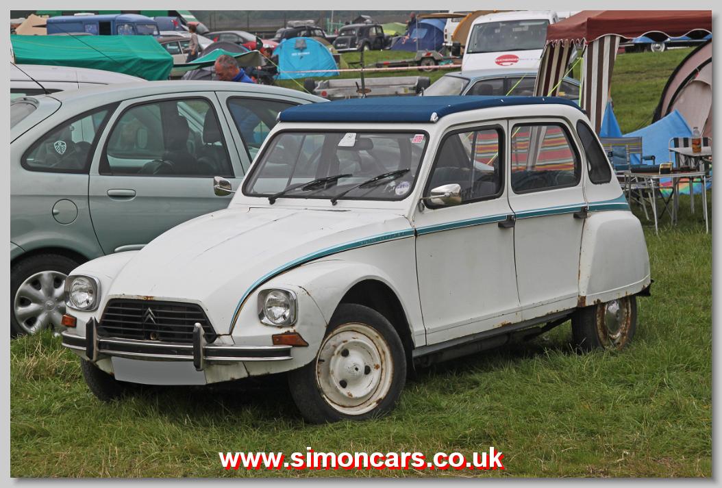 Simon Cars Citroen Dyane