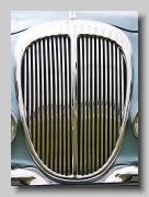 ab_Daimler 2-5litre V8 grille