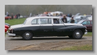 s_Daimler DR450 Limousine side