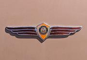 aa Dodge D8 1938 Business Coupe badge