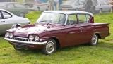 Ford Consul Classic 4dr front