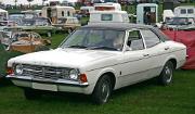 Ford Cortina 1600 MkIII front 4-door