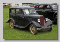 Ford Model Y 1933 Tudor front