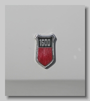 aa_Ford Cortina 1600 MkIII badge