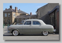 s_Ford Zephyr Zodiac side