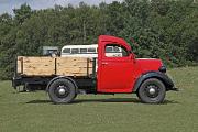 Fordson E83W 1939 10cwt Pickup side