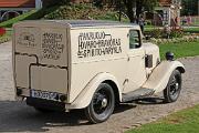 Fordson Model Y 1937 Van rear