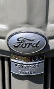 aa Ford-Ferguson 9N 1939 badge