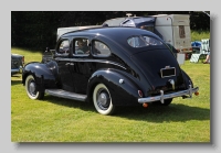 Ford Deluxe 1938 Fordor Sedan rear