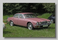 Jaguar XJ Series II 1974 front