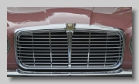 ab_Jaguar XJ Series II 1974 grille