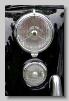 l_Jaguar MkVII lamps