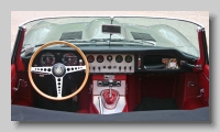 m_Jaguar E-type Series 1 DHC inside