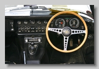 m_Jaguar E-type Series II inside