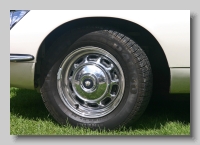 w_Jaguar E-type Series III wheel