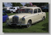 Mercedes-Benz 220 S (W180) front