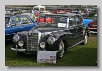 Mercedes-Benz 300b W186 front