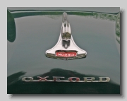 b_Morris Oxford Series III badge