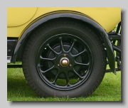 w_Morris Oxford 1925 Tourer wheel