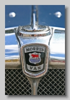 aa_Morris 8 5cwt Van badge