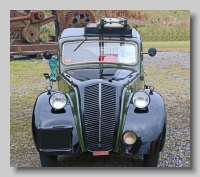 ac_Morris Eight Series Z Van 1942 head