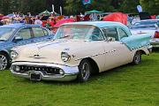 Oldsmobile Super 88 1957 2-door sedan front