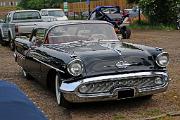 Oldsmobile Super 88 1957 Holiday Coupe front