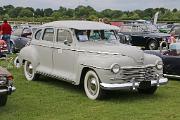 Plymouth P15C 1947 Special Deluxe 4-door sedan front