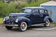 Plymouth P8 1939 4-door Sedan front