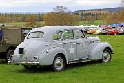 Pontiac 40-26 1940 Deluxe 6 4-door Touring Sedan rear