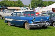 Pontiac Chieftain 1957 4-door sedan front